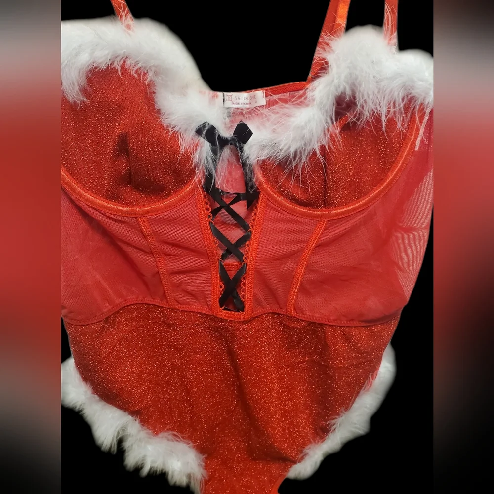 Red Sexy Lingerie - Picture 3 of 3